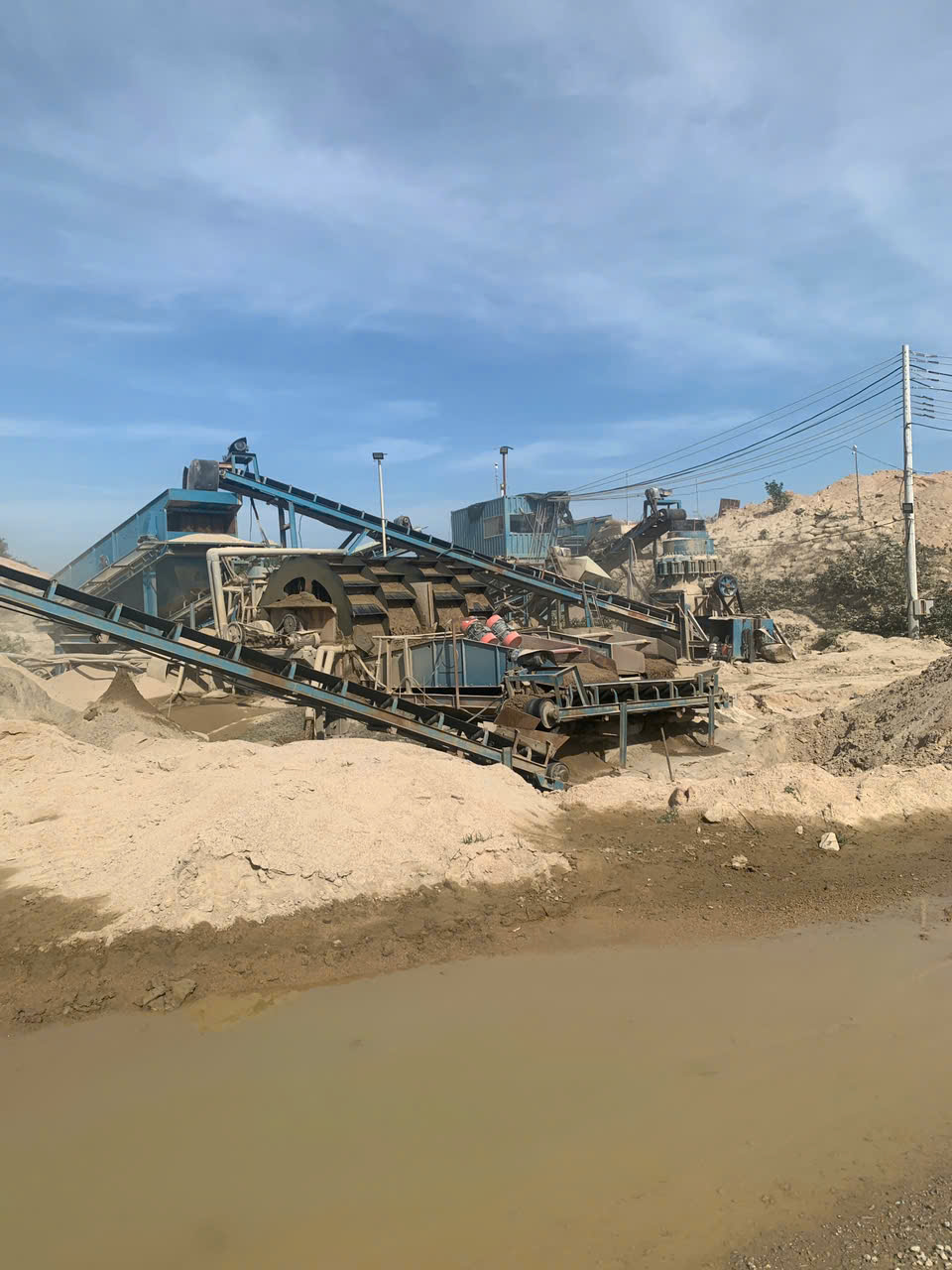 z6853036460346_168b97edfc9f6a5b272109d0cd96cb6d